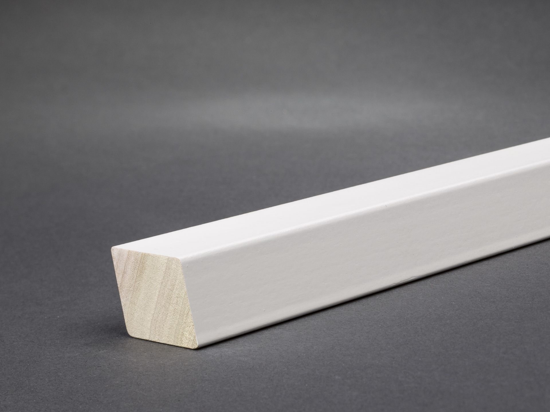 Profile 1060 Block strip 25 x 20 mm top edge beveled